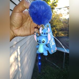 BLUE STITCH 💙 KEYCHAIN